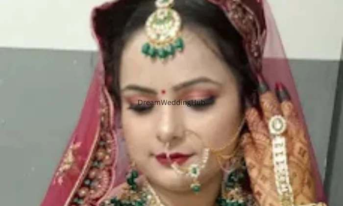 GLOW UP LADIES SALON